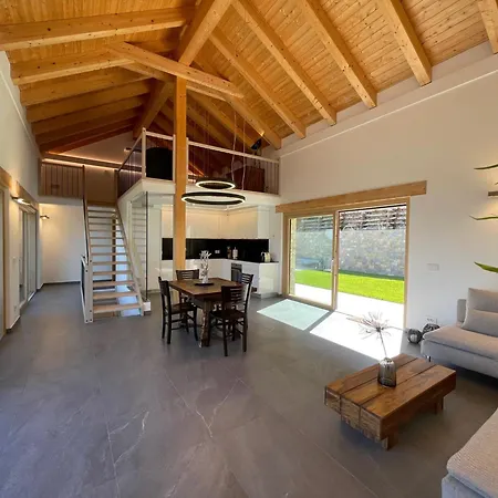 Ciriella Village Βίλα