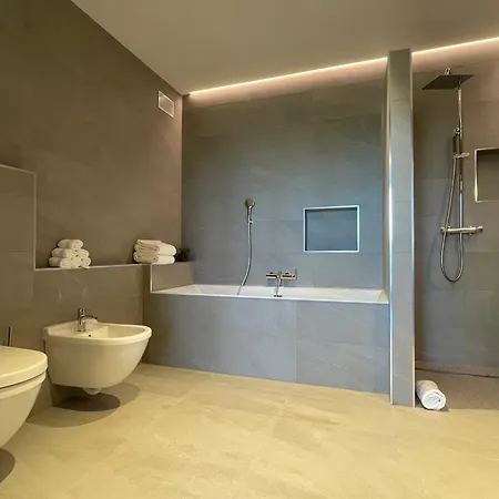 Βίλα Ciriella Village