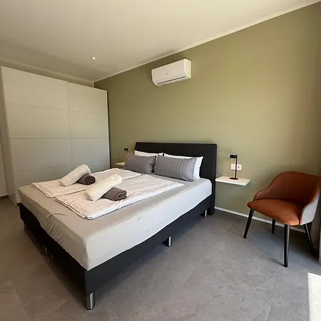 Ciriella Village Villa *