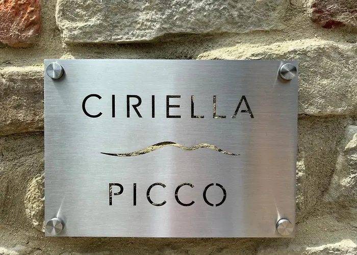Ciriella Village ヴィラ Castelletto Soprano